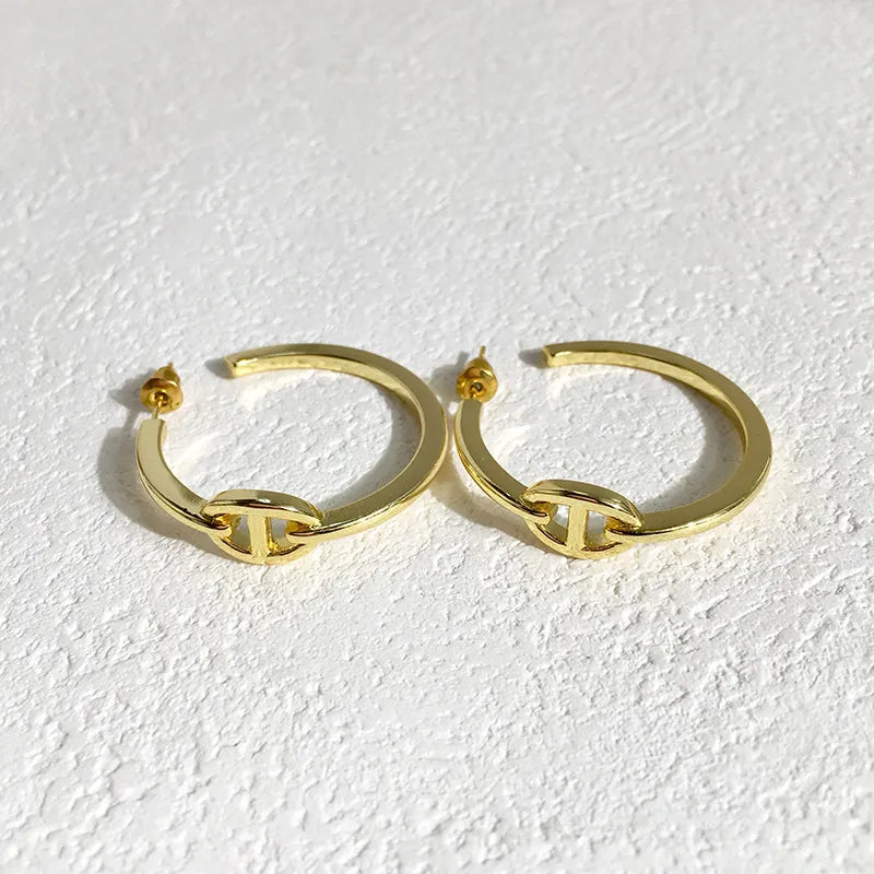 Lauren Hoops