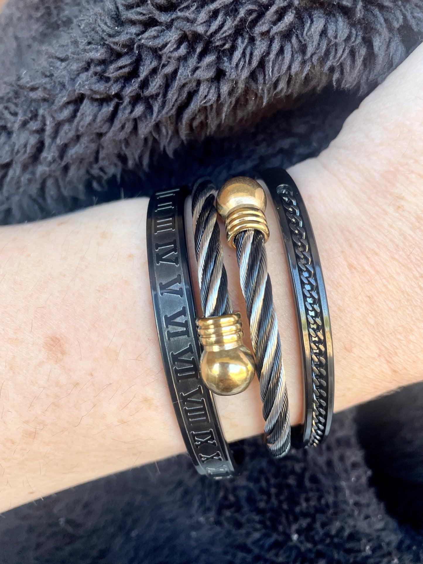 Carmen Roman Numeral Bangle