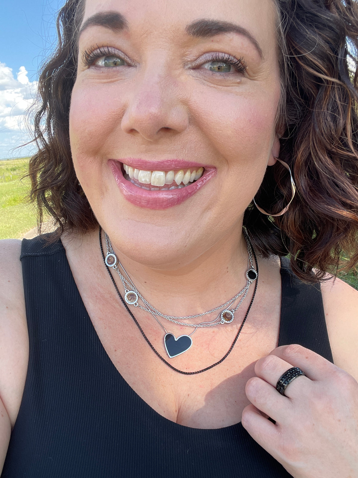 Marilyn Heart Necklace in Black