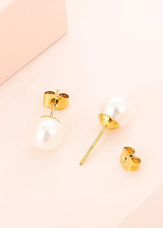Classic Pearl Studs