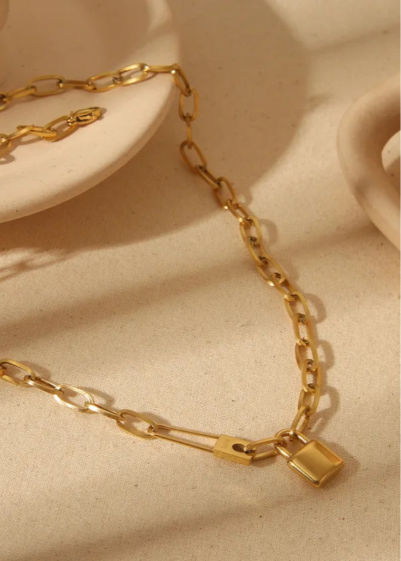 Summer Love Chain Link Necklace | Pre-Order