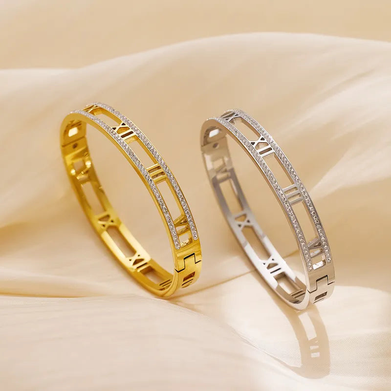 Whitney Reversible Bangle