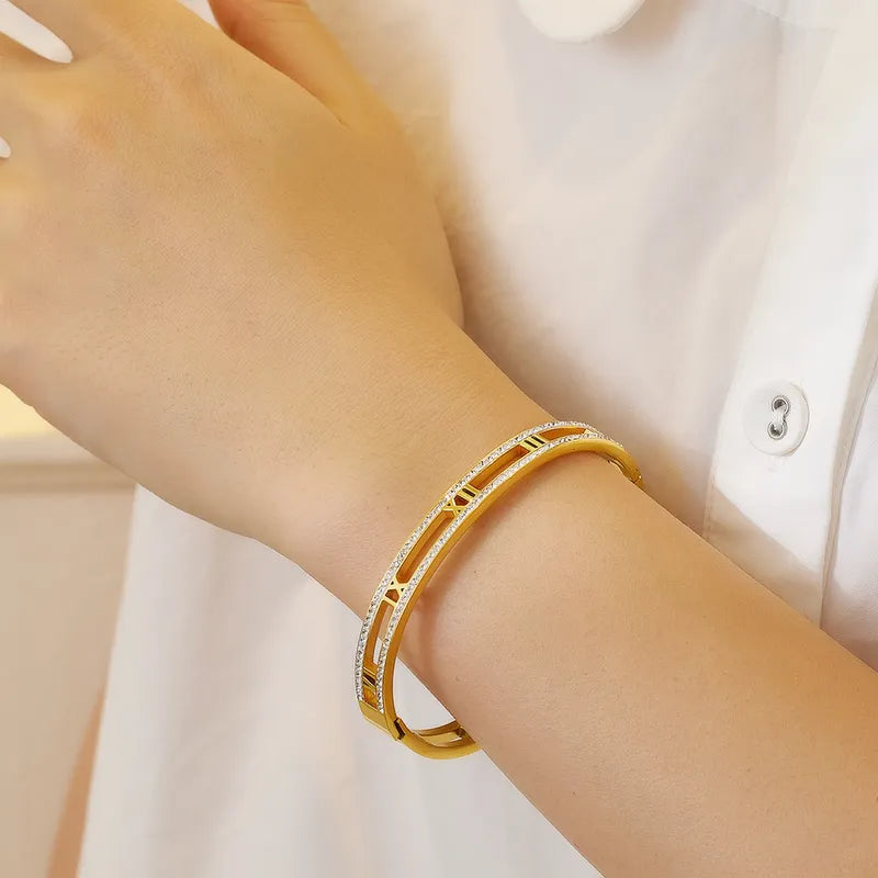 Whitney Reversible Bangle