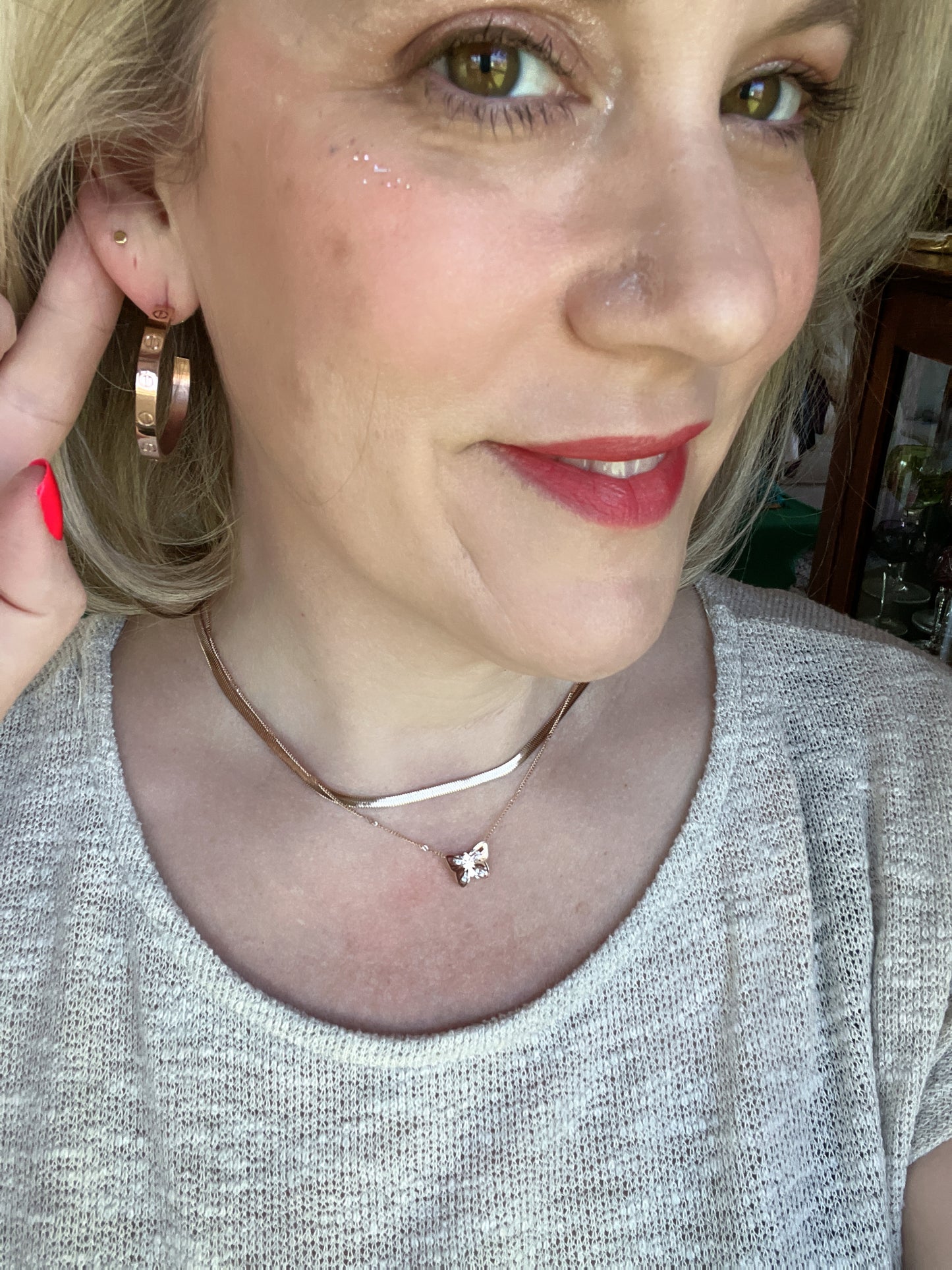Sabine Statement Hoops