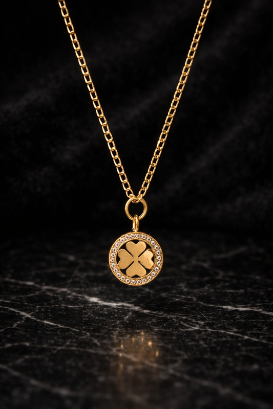 Clover Pendant Necklace