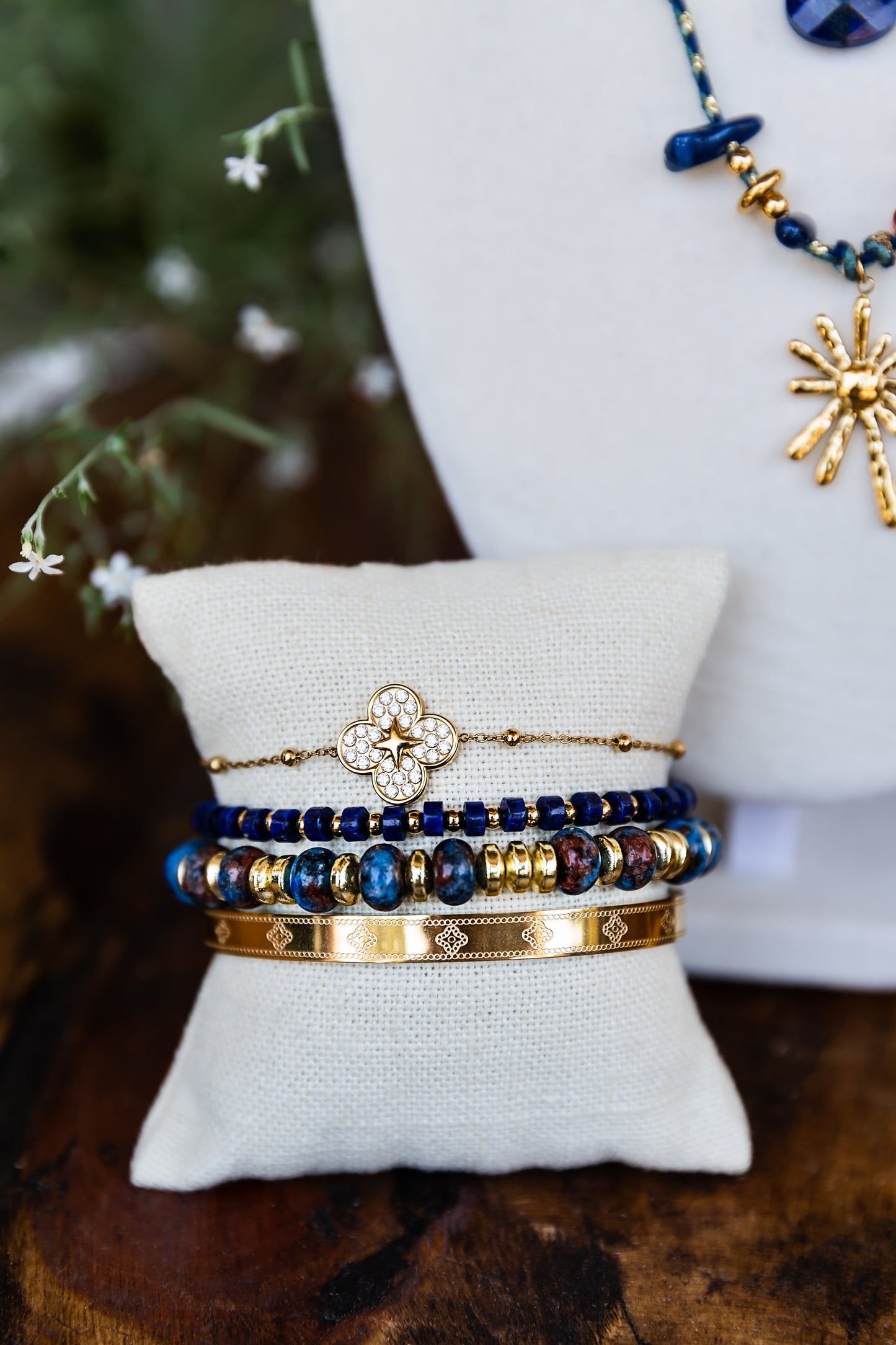 Clover Bangle