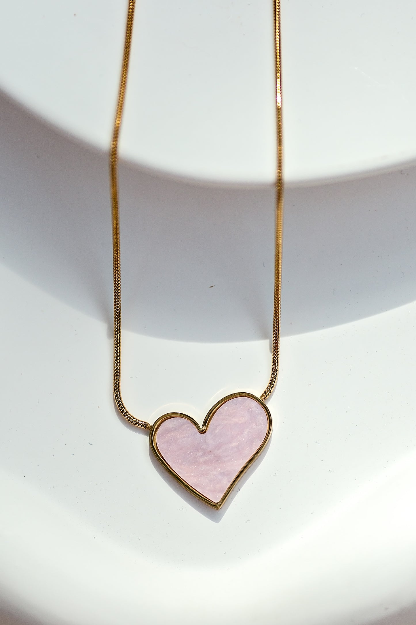 Rosa Heart Necklace | Pink Shoppe