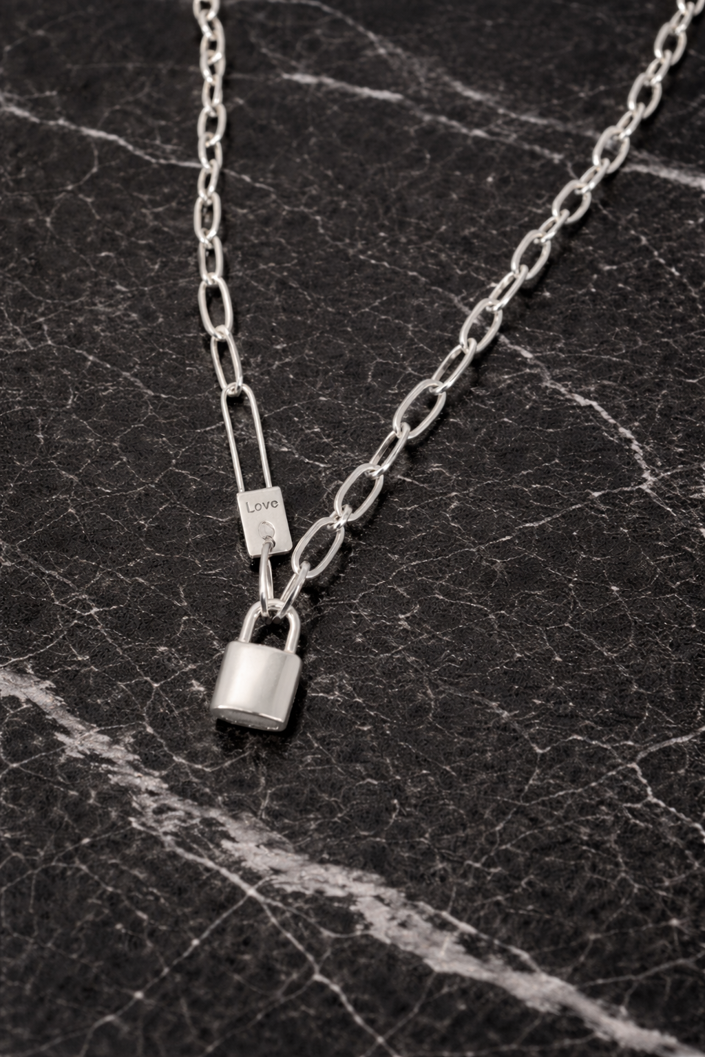 Summer Love Chain Link Necklace