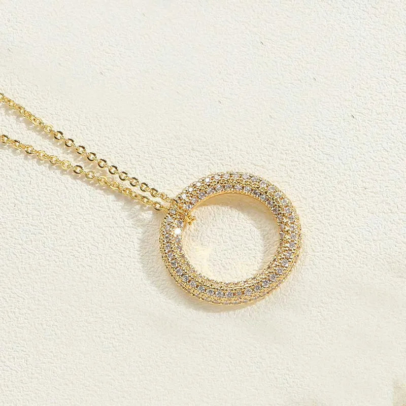 Paula Circle Pendant Necklace (Pre-Order)