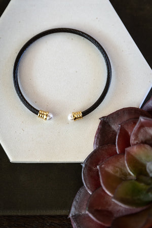 Black Halo Cuff | NOIR