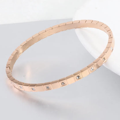 Thin Textured Bangle (Pre-Order)