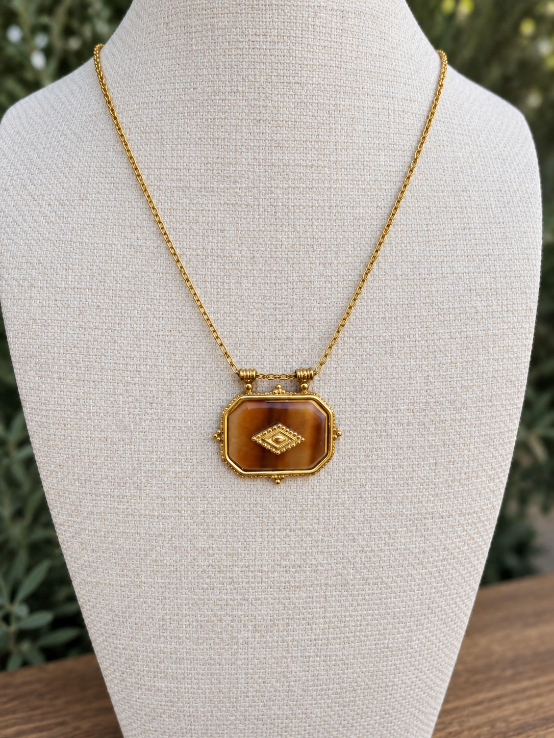 Ambra Necklace