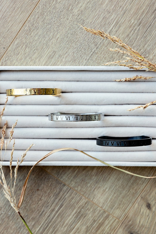 Carmen Roman Numeral Bangle