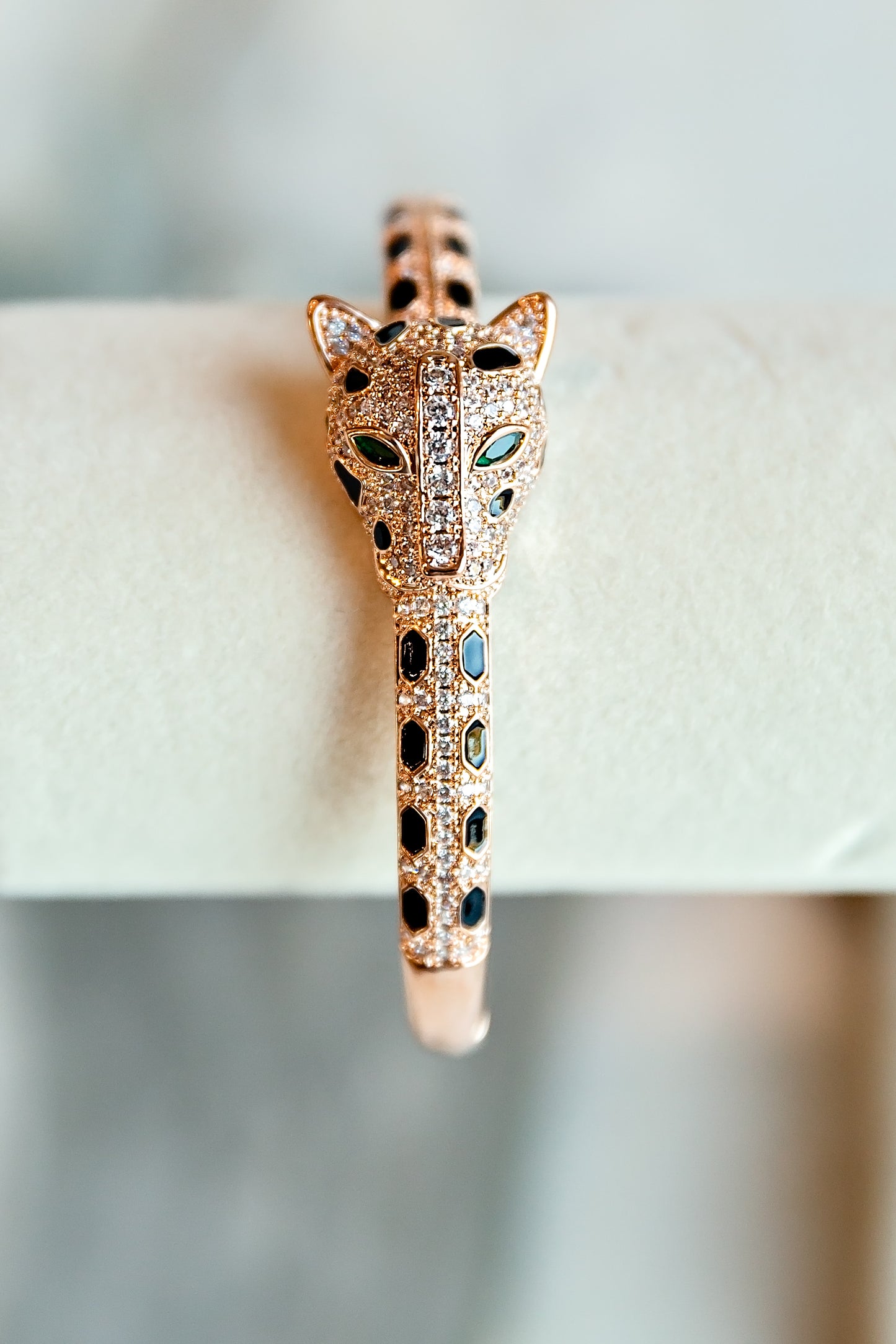 Pardos Bangle | Pre-Order