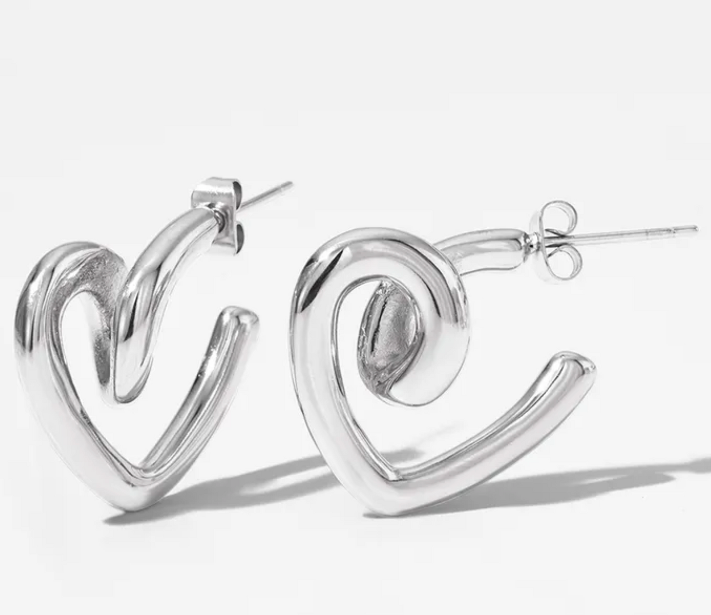 Hilary Heart Earrings (Pre-Order)