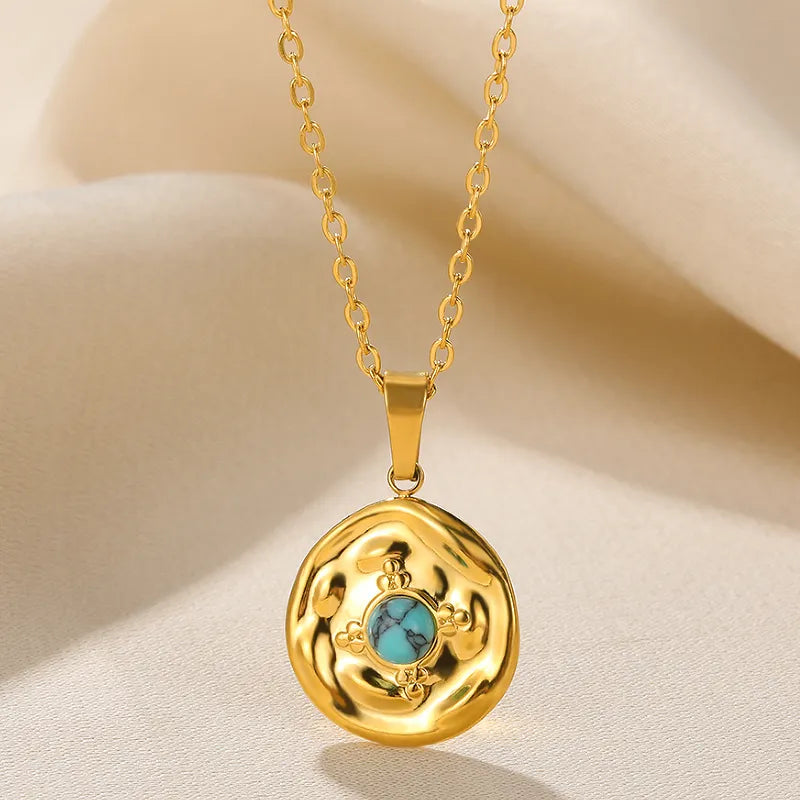 Maya Pendant Necklace (Pre-Order)