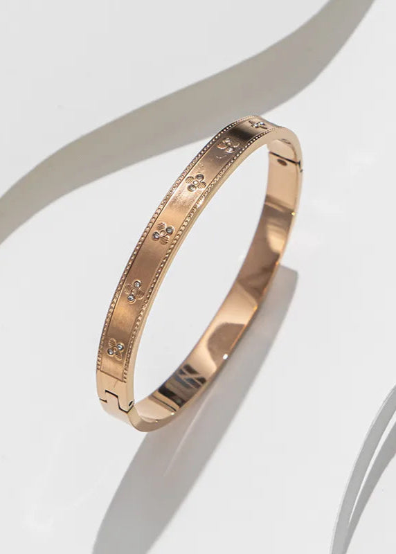 Blume Bangle