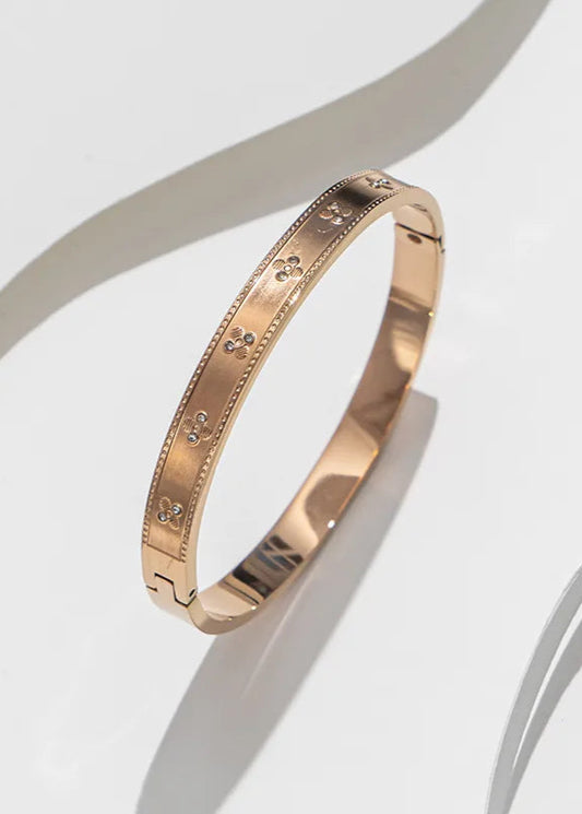 Blume Bangle