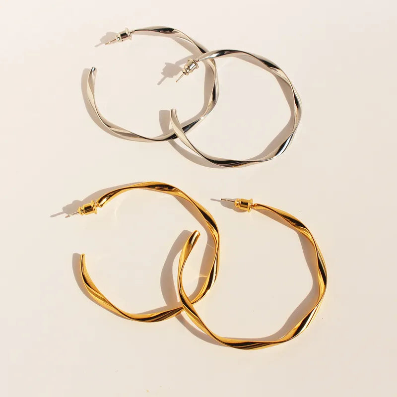 Suzanne Timeless Hoops