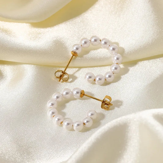 Theresa Pearl Hoops